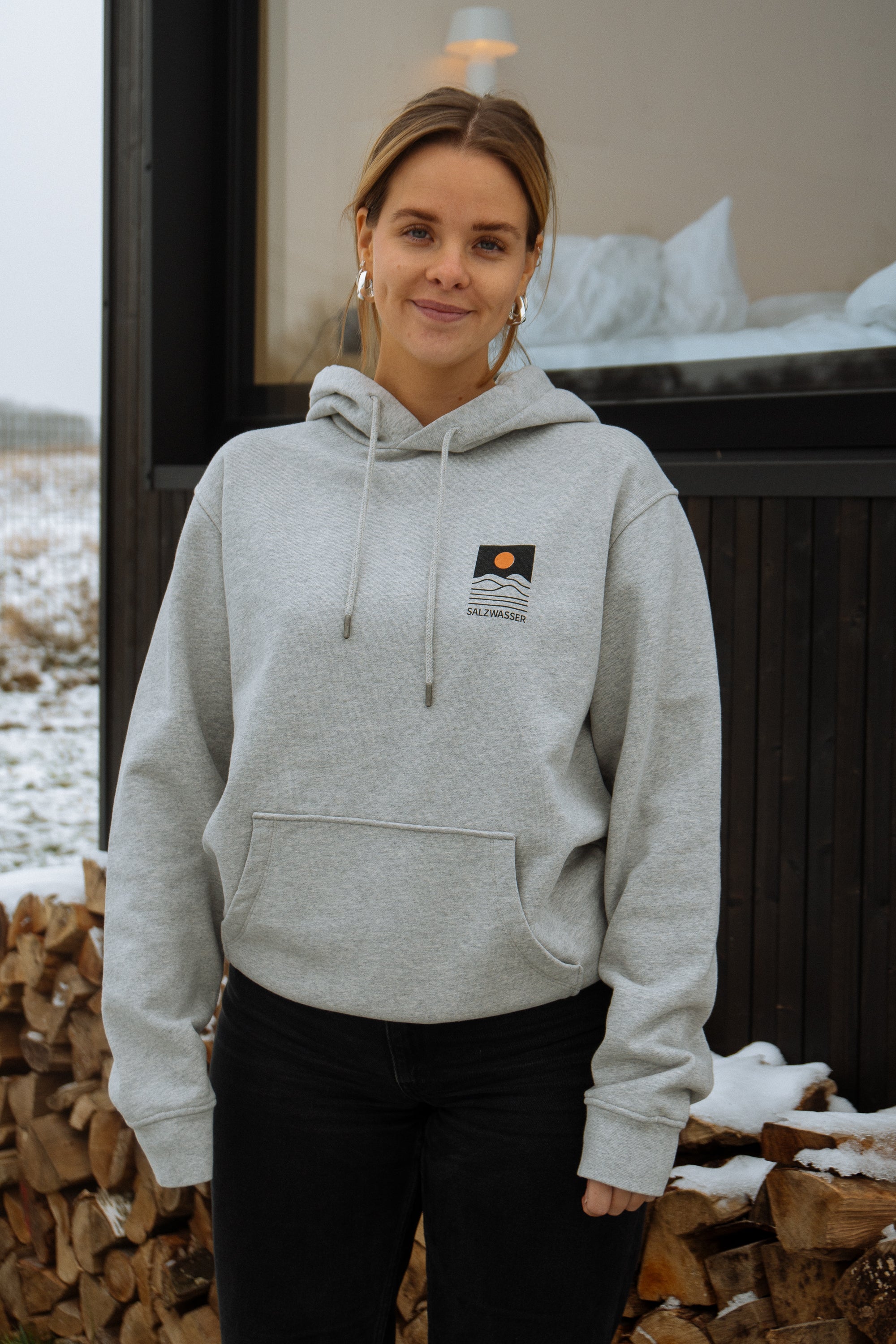 Unisex Kapuzenpullover von SALZWASSER mit Print