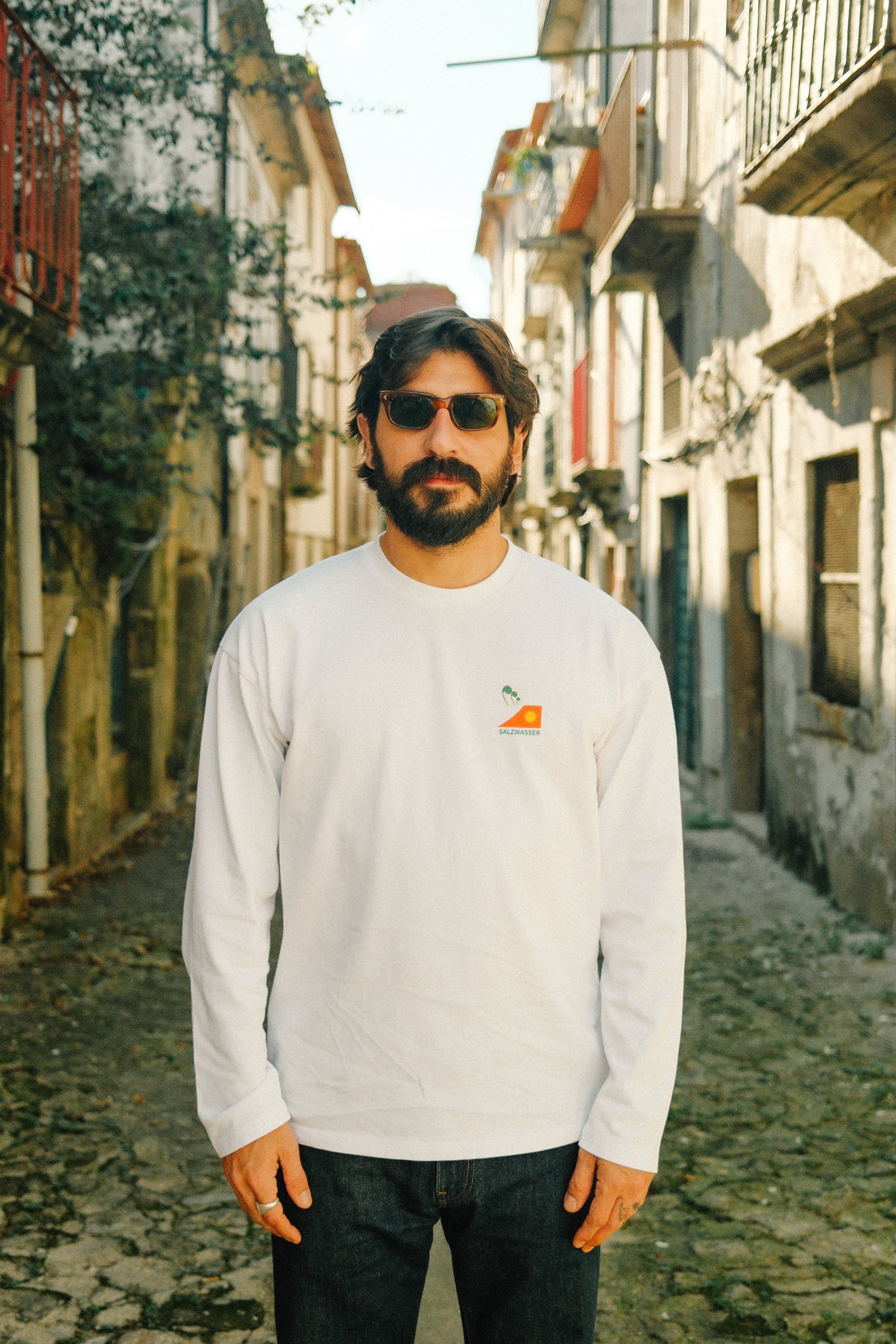 Unisex Longsleeve limitiert mit Print von Sickfaces Luis Silva