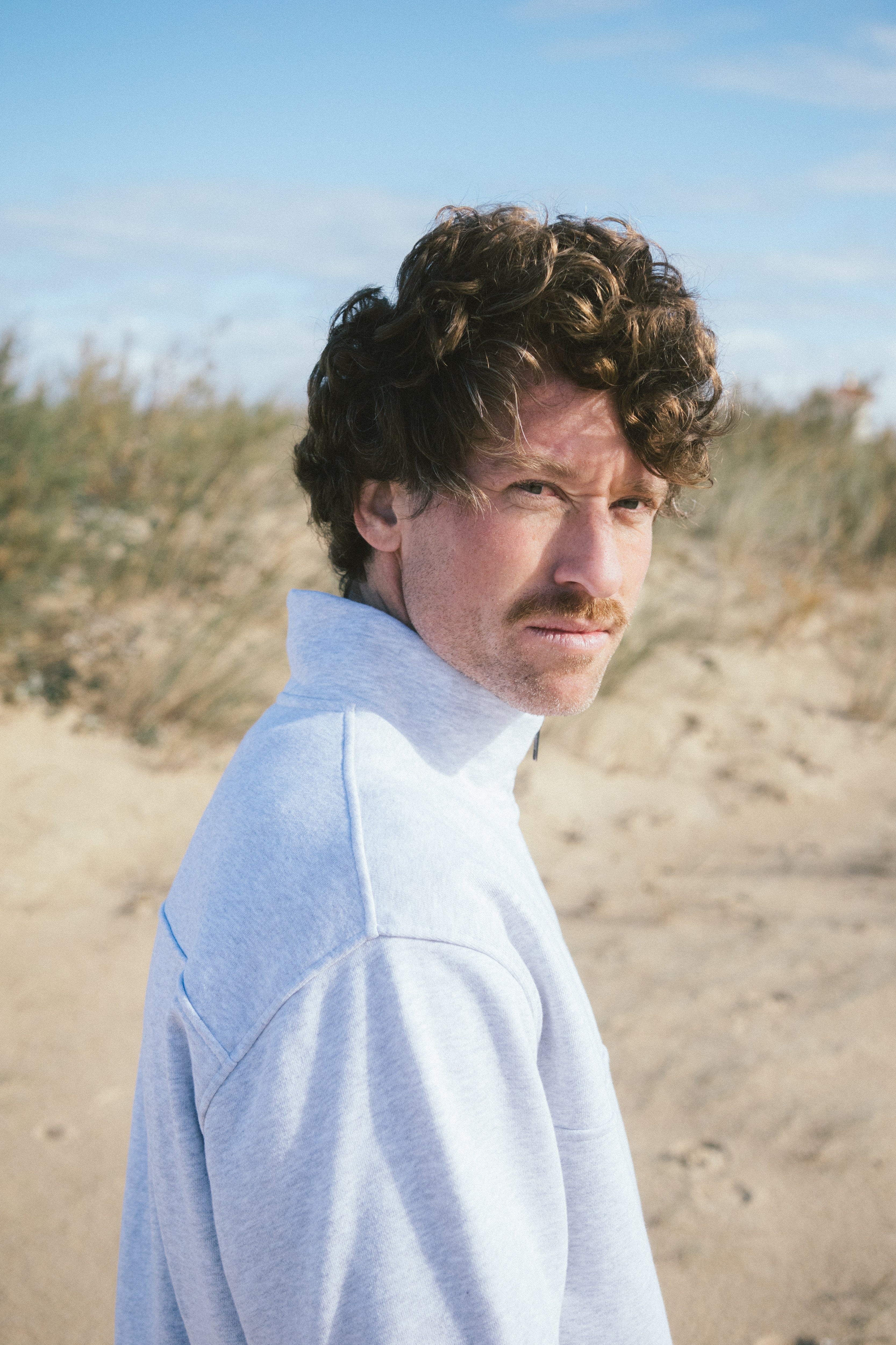 Herren Half Zip Sweater in Hellgrau aus Bio Baumwolle