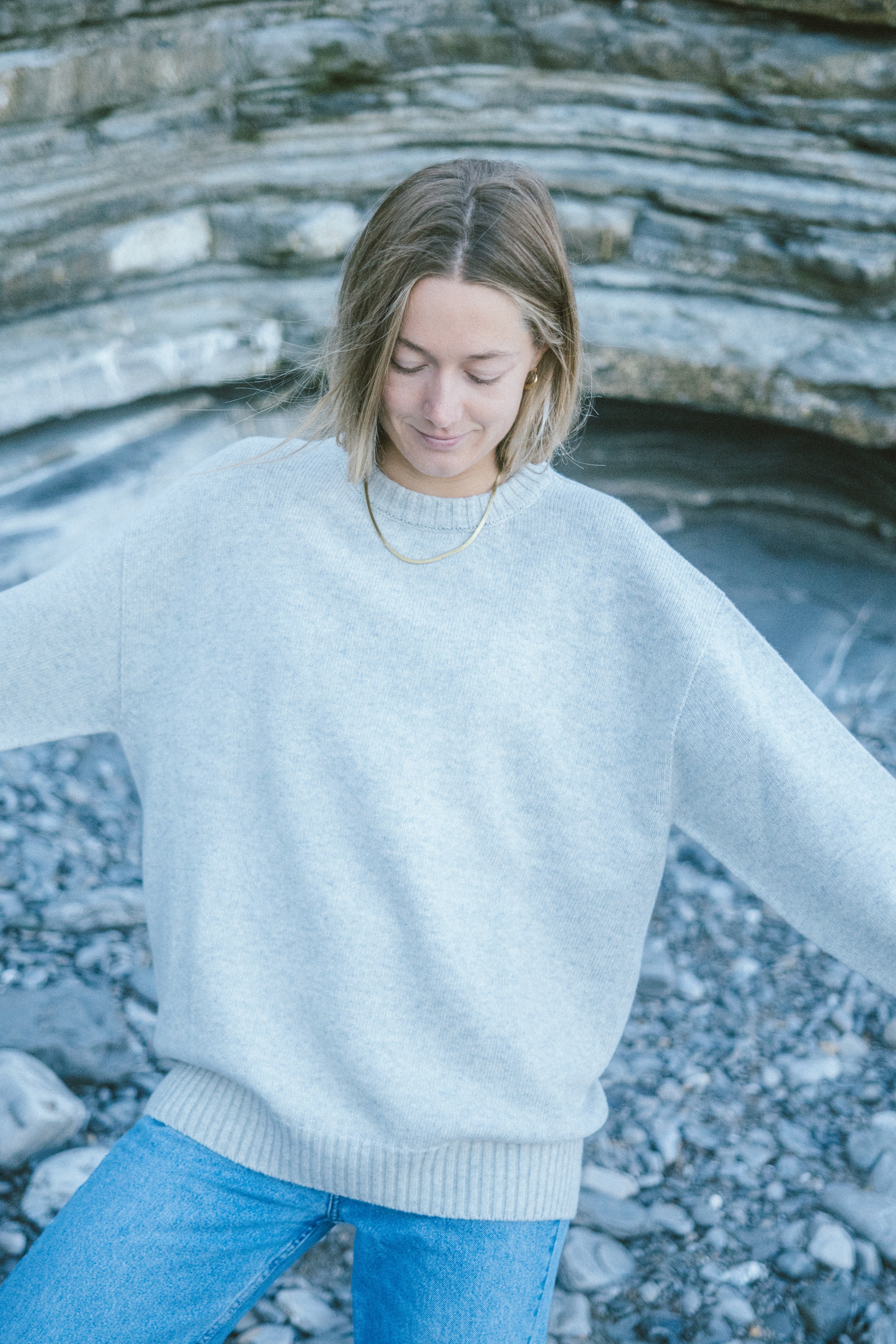 Unisex Rundhals Wollpullover Hellgrau aus Merinowolle aus Italien