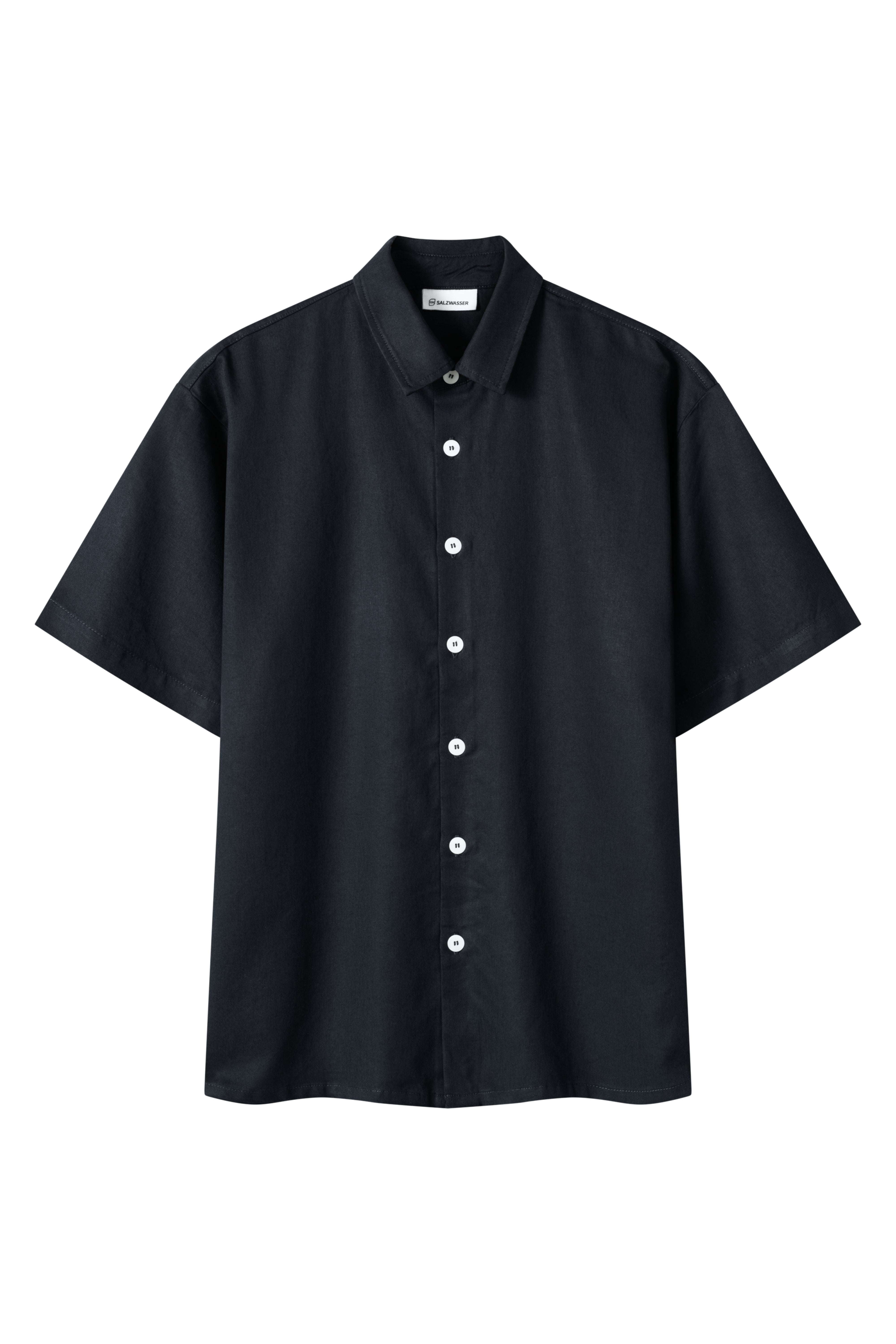 Dunkelblaues Unisex Kurzarm Hemd aus Leinen nachhaltig von SALZWASSER
