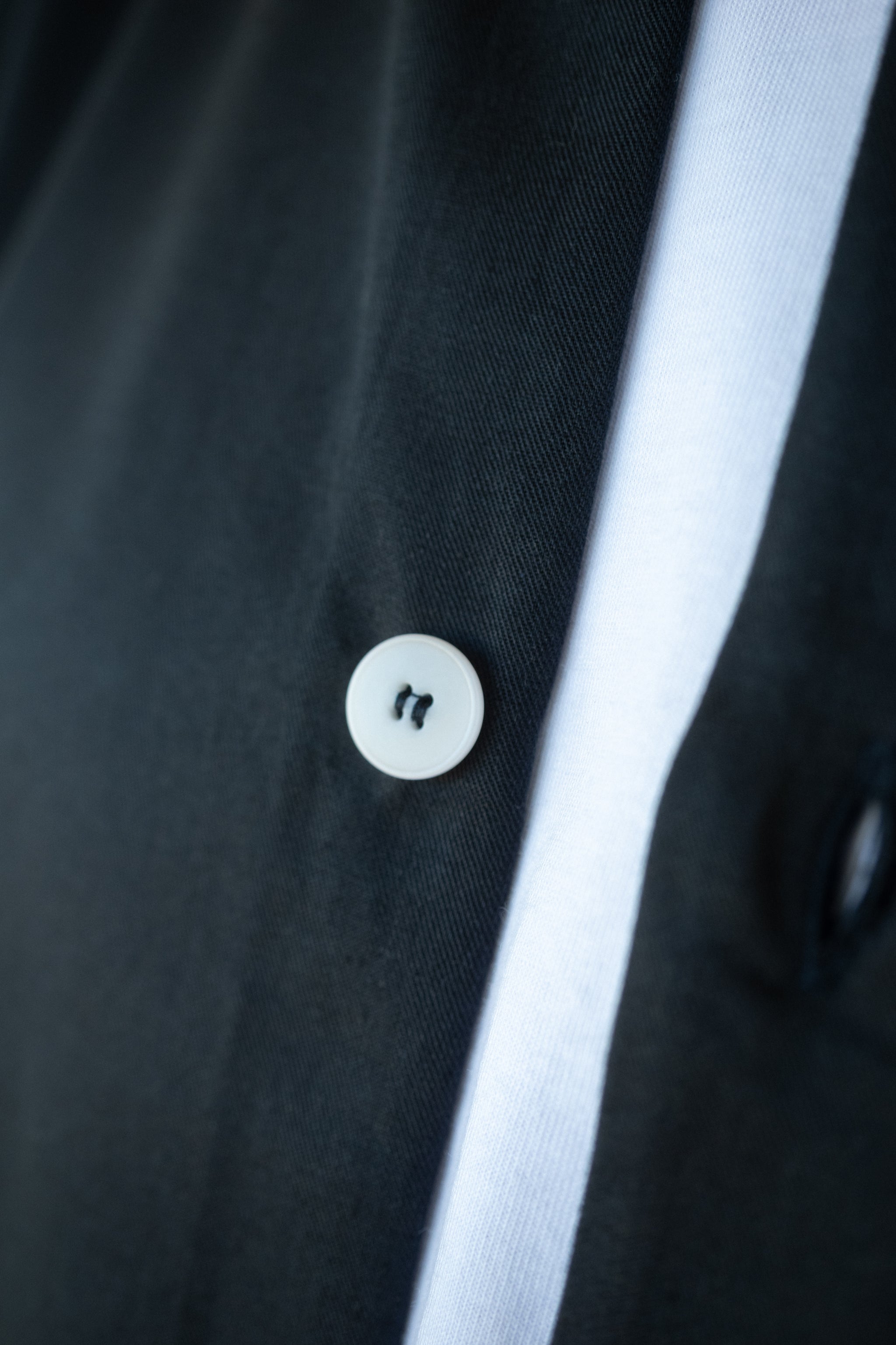 Bestes Herren Hemd aus Leinen in Dunkelblau von SALZWASSER