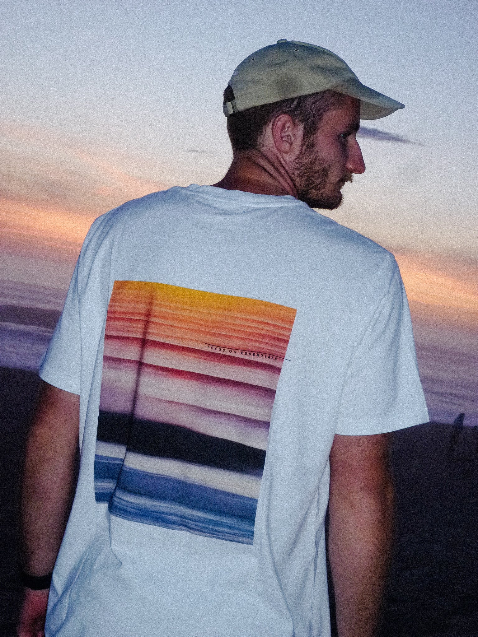 Nur jetzt: T-Shirt Sunset Waves