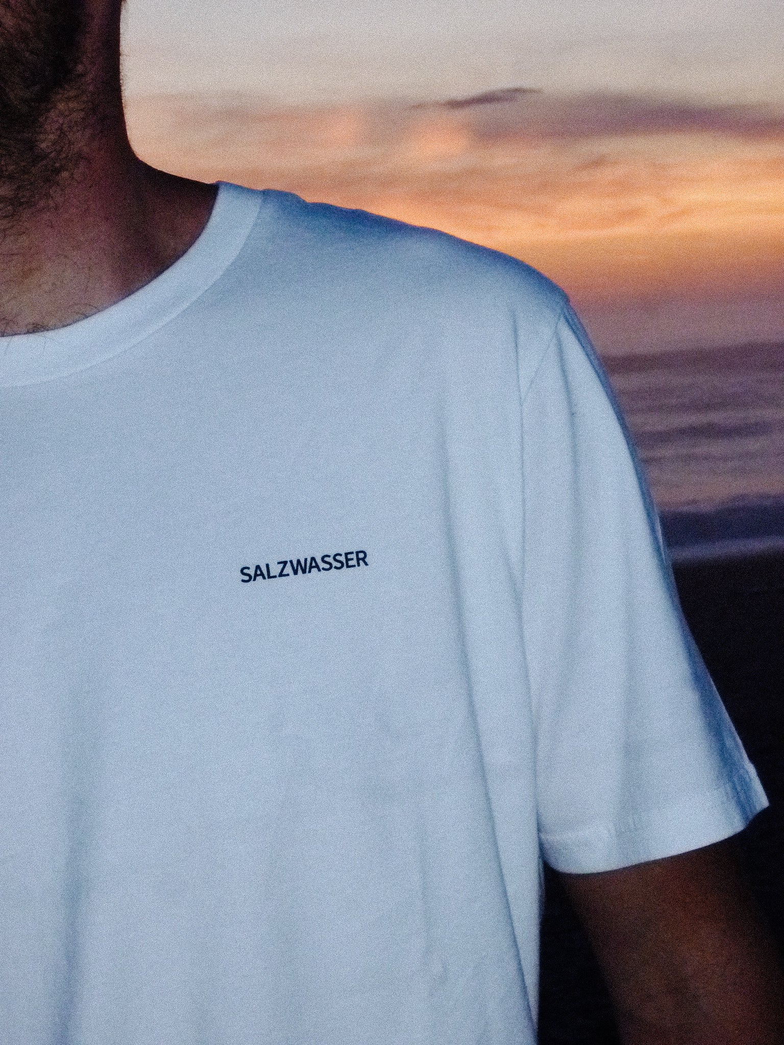 Nur jetzt: T-Shirt Sunset Waves