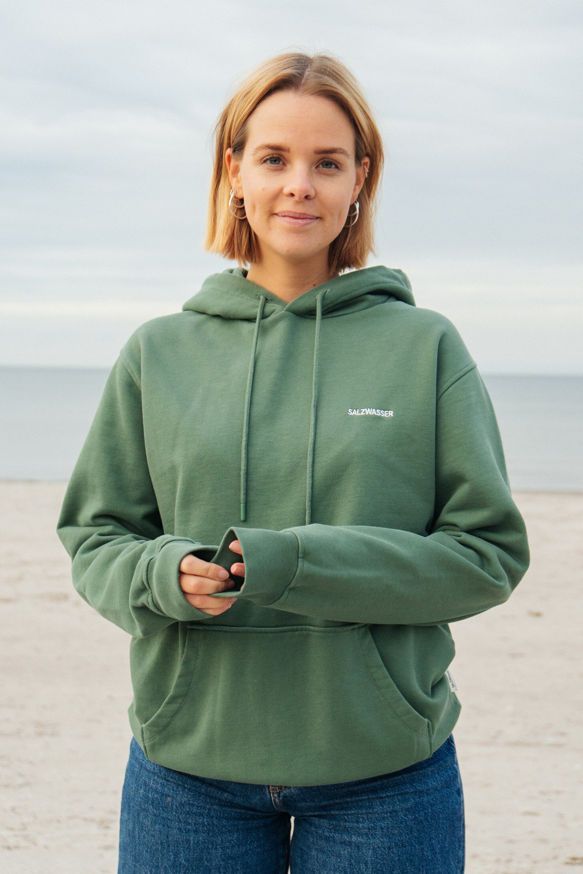 Grüner Unisex Hoodie von SALZWASSER _women