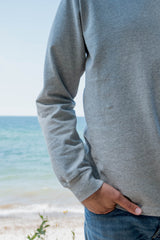 Hellgraues Longsleeve von SALZWASSER am Gespensterwald