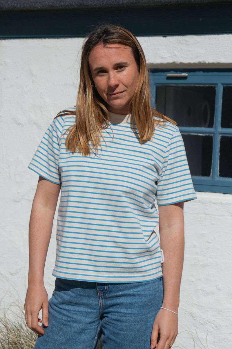 Schweres T-Shirt in Blau-Weiß gestreift für Damen von SALZWASSER aus Bio-Baumwolle